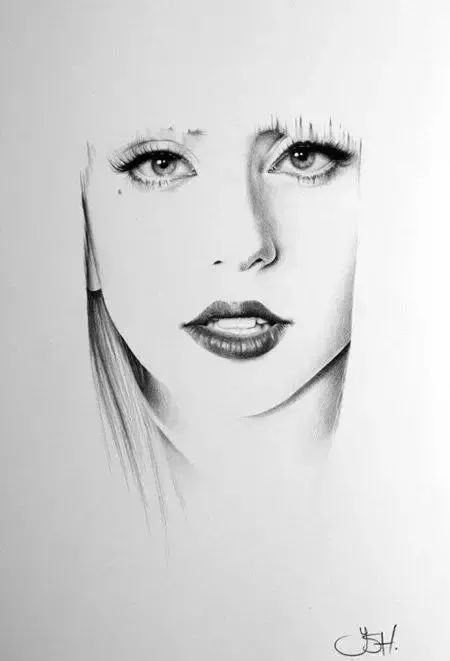 用一支铅笔画到极致的美 素描女性头像